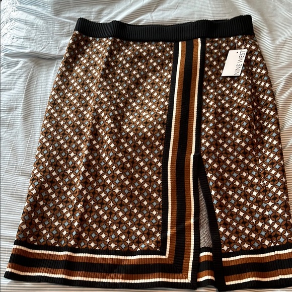 Nine West Dresses & Skirts - Nine West xl Multicolor Patterned Skirt brand new